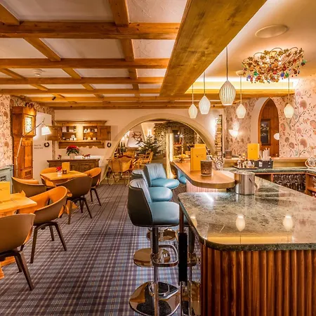 Hotel Chesa Randolina 3*