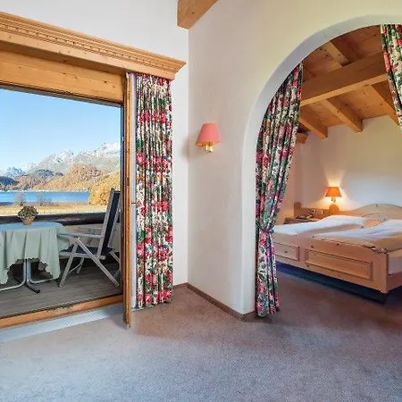 Hotel Chesa Randolina 3*