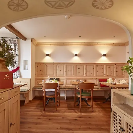 Otel Chesa Randolina Sils Maria