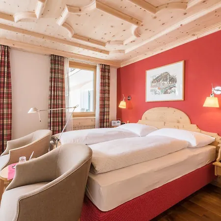 Hotel Chesa Randolina 3*
