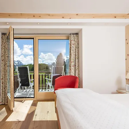 Hotel Chesa Randolina 3*