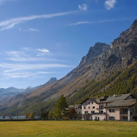 Chesa Randolina Hotel 3*