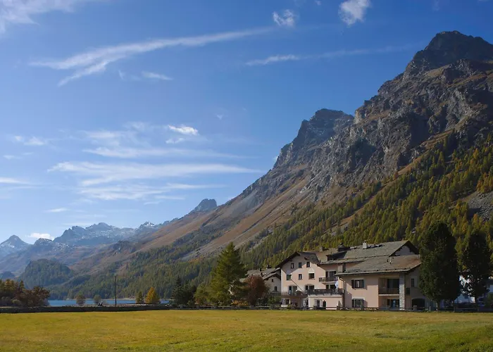 Chesa Randolina Hotel 3*