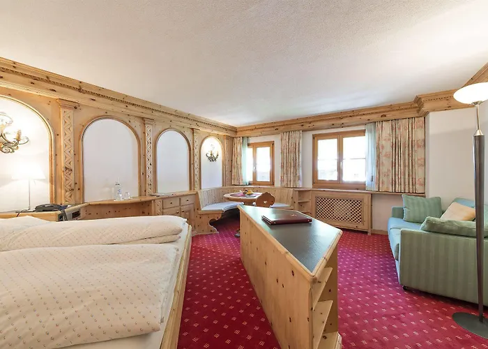 Chesa Randolina Hotel