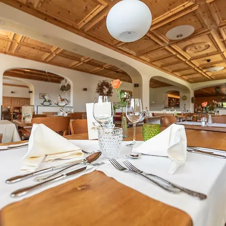 Chesa Randolina Hotel Sils-Maria
