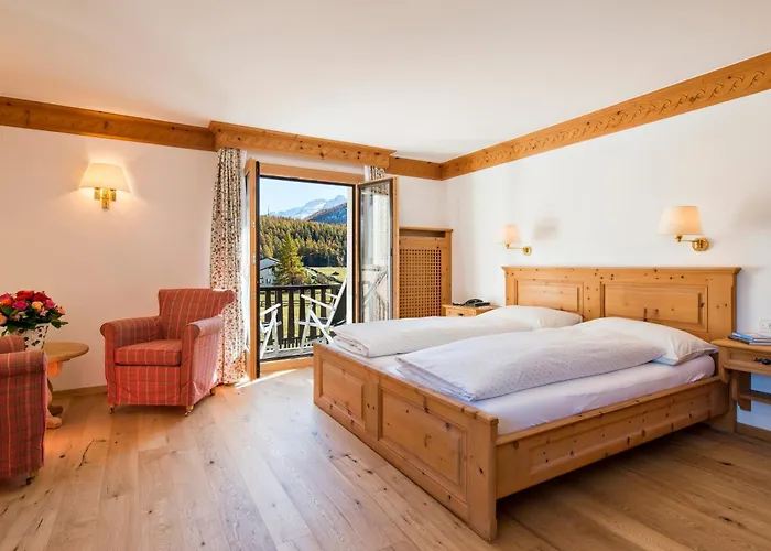 Chesa Randolina Hotel