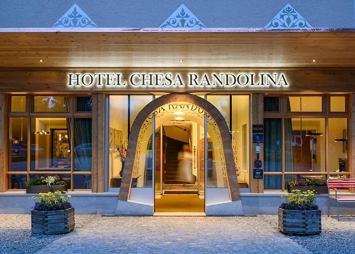 Chesa Randolina Hotel 3*